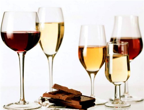 金长城葡萄酒业